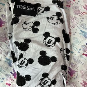 Milk Snob Original Disney 5-in-1 Cover